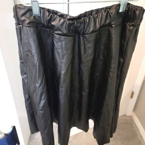 Boohoo, size 12 black faux leather skirt